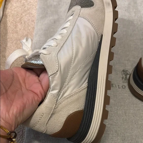 Brunello Cucinelli White and Black Sneakers with Vintage Style - Picture 5 of 10